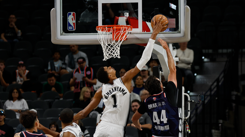 Wembanyama Dazzles in Spurs’ Preseason Win Over CBA’s Guangzhou 🏀✨