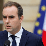 F7AR6ED45S8W2OKJWF7G - 🌍NewspaperAmigo – Your Global News Buddy 🗞️ France’s New Government Faces Uphill Battle Amid Crisis 🇫🇷💼