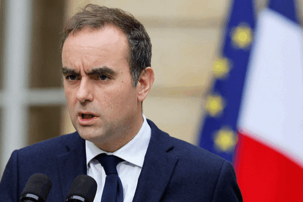 France’s New Government Faces Uphill Battle Amid Crisis 🇫🇷💼