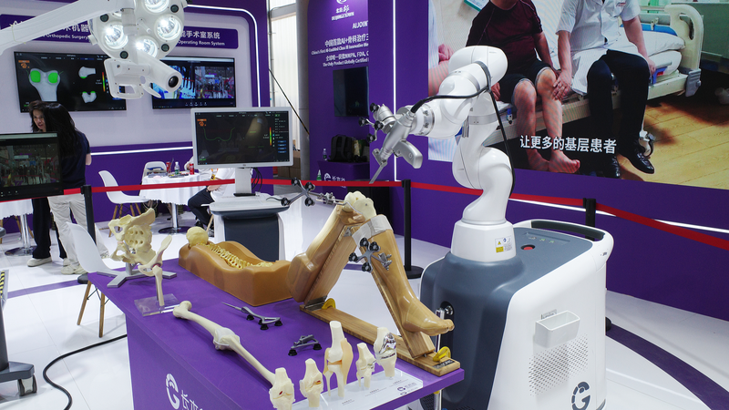 China’s BCI Breakthrough: Mind-Controlled Tech Transforms Lives 🧠💻 China’s BCI Breakthrough: Mind-Controlled Tech Transforms Lives 🧠💻