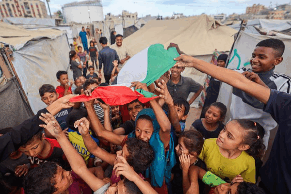 Gaza Ceasefire Deal Reached: Global Leaders React 🌍✌️ Gaza Ceasefire Deal Reached: Global Leaders React 🌍✌️