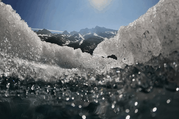Swiss Glaciers Shrink Rapidly Amid Climate Shifts 🌍❄️ Swiss Glaciers Shrink Rapidly Amid Climate Shifts 🌍❄️