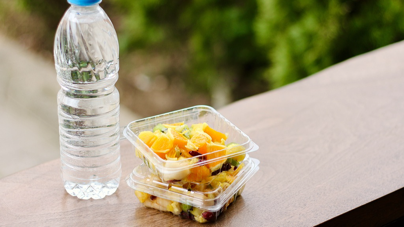 🍃 Aussie Scientists Turn Food Waste into Eco-Friendly Plastic!