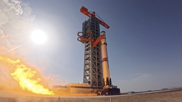 J8LXBBABJ7P385AUSZ2Z - 🌍NewspaperAmigo – Your Global News Buddy 🗞️ China's Zhuque-3 Reusable Rocket Nears Maiden Flight 🚀