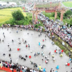K0TCMHUG0IHDOGLSSW1S - 🌍NewspaperAmigo – Your Global News Buddy 🗞️ 🌾 Golden Autumn Fun: Harvest Festivals Draw Crowds in China! video poster