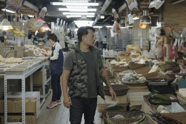 Taiwan’s Food Adventures with Vlogger Wang Yiqin 🏍️🍜 Taiwan's Food Adventures with Vlogger Wang Yiqin 🏍️🍜 video poster
