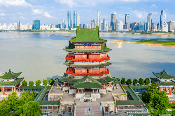 Step into History: Exploring Nanchang’s Iconic Pavilion of Prince Teng 🏯✨ Step into History: Exploring Nanchang’s Iconic Pavilion of Prince Teng 🏯✨ video poster