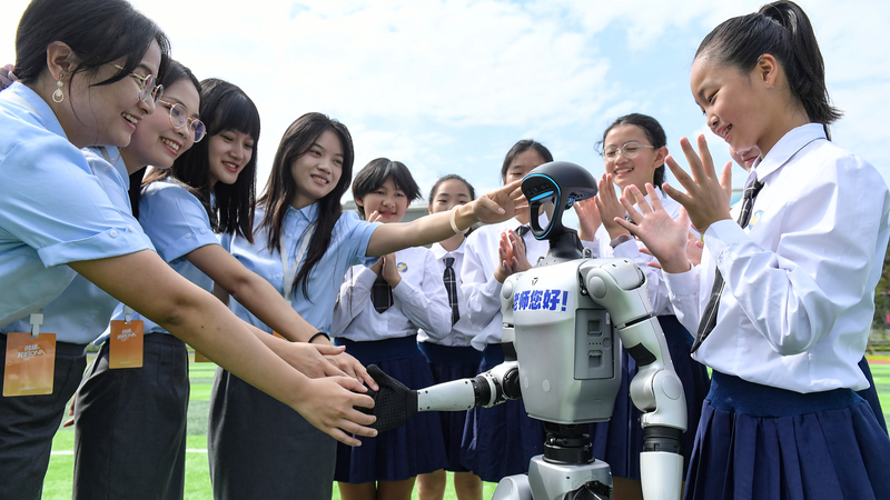 AI vs. Teachers: The Classroom Revolution 🎓💡 AI vs. Teachers: The Classroom Revolution 🎓💡
