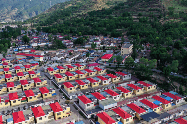 N2VQM1BUSJPKX1QVQ9IR - 🌍NewspaperAmigo – Your Global News Buddy 🗞️ 🌱 From Peppercorns to Apples: How Tianshui’s Villages Are Thriving!