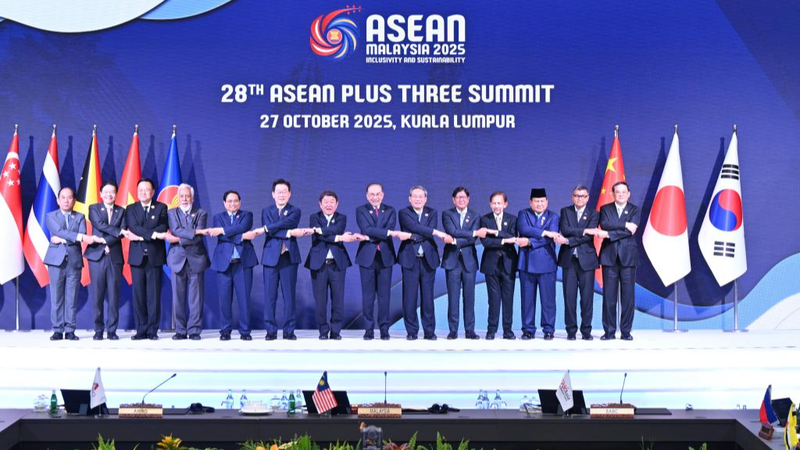 O4LG16GCSWGPGB20SRRM - 🌍NewspaperAmigo – Your Global News Buddy 🗞️ China & ASEAN Boost Trade Ties with CAFTA 3.0 Upgrade 🌏💼