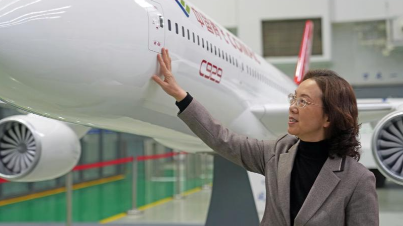 Zhao Chunling Soars as China’s First Female Chief Aircraft Designer ✈️👩💼