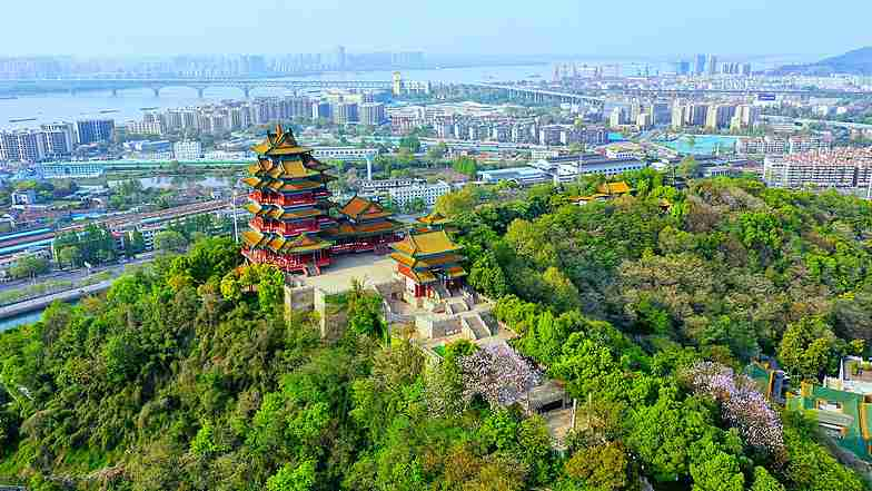 QXWBFVP5GF051K0P0BE0 - 🌍NewspaperAmigo – Your Global News Buddy 🗞️ Nanjing’s Skyline Magic: Where History Meets Modernity 🌆✨ video poster