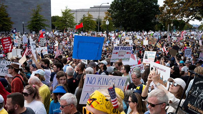 🇺🇸 Massive 'No Kings' Protests Sweep U.S. as Citizens Decry Trump's Policies 🌟✊