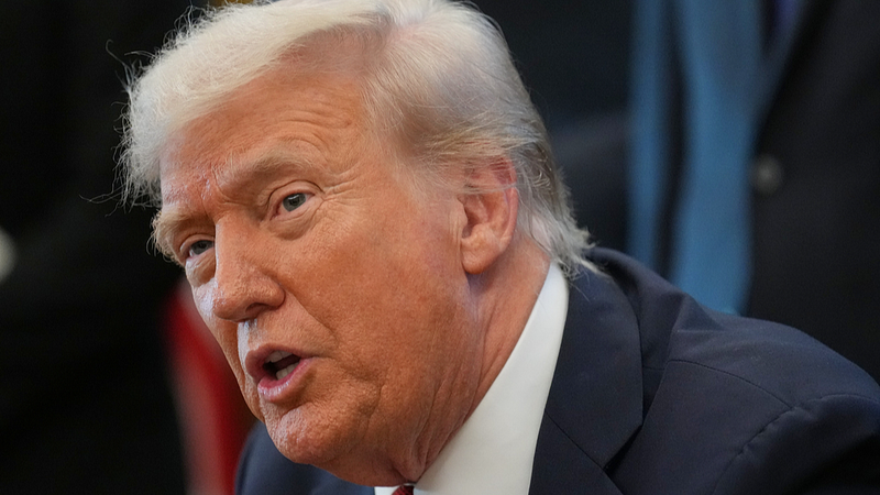 U.S. Shutdown Showdown: Dems Unite Against Trump in High-Stakes Standoff 🌟💥 U.S. Shutdown Showdown: Dems Unite Against Trump in High-Stakes Standoff 🌟💥