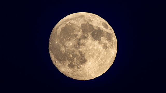 Mid-Autumn Magic: China’s Full Moon Lights Up Traditions 🌕✨