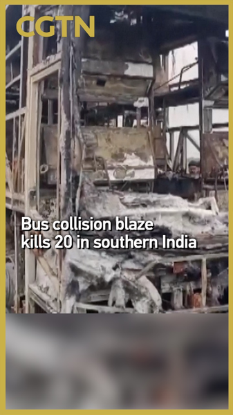 W4SEGETLO525MU5FSX4I - 🌍NewspaperAmigo – Your Global News Buddy 🗞️ Tragic Bus Collision Sparks Deadly Fire in Southern India 🚌🔥 video poster