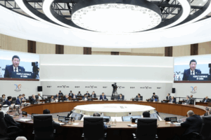 China Pushes for Open Asia-Pacific Future at APEC Summit 🌏✨