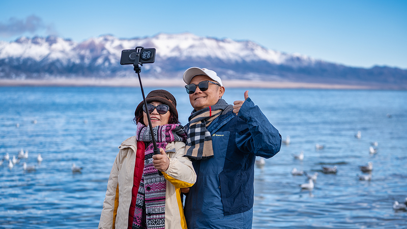 Y7OV6H4WS9EFGEJ4MKVK - 🌍NewspaperAmigo – Your Global News Buddy 🗞️ Sayram Lake: Xinjiang’s Snowy Paradise 🌊❄️
