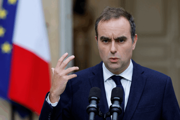 French PM Axes Ministers’ Severance Pay in Budget Crunch 💸🇫🇷 French PM Axes Ministers' Severance Pay in Budget Crunch 💸🇫🇷
