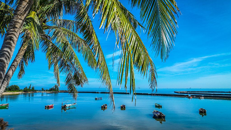 YPGEV7PH3GYP515GZF1D - 🌍NewspaperAmigo – Your Global News Buddy 🗞️ Hainan's Ancient Fishing Village Transformed into Trendy Coastal Getaway 🌊🏡✨