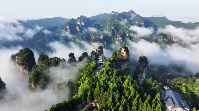 ZFPN7H0YH0RKZQVGSCAB - 🌍NewspaperAmigo – Your Global News Buddy 🗞️ 🌿✨ Six Wonders Pavilion: Where Nature Meets Human Ingenuity in Zhangjiajie! video poster