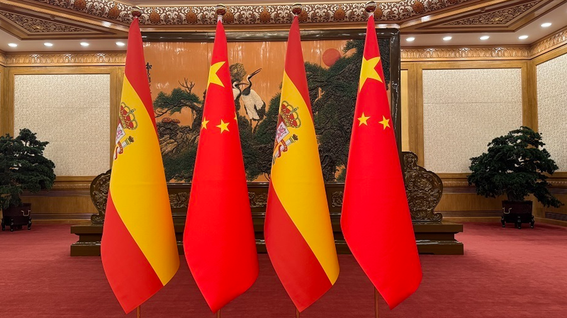 Xi Jinping Hosts Spain's King Felipe VI in Beijing Talks 🌏