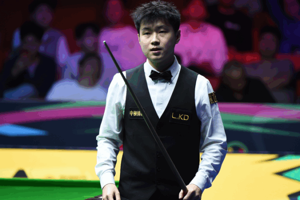 🔥 Zhao Xintong Stuns Selby in Nail-Biter, Sets Up All-China Semifinal Clash! 🎱