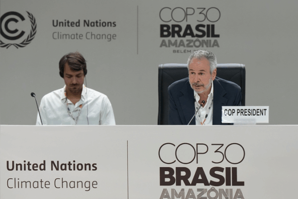 COP30 Climate Talks Hit Snag as Deadline Looms 🌍🔥