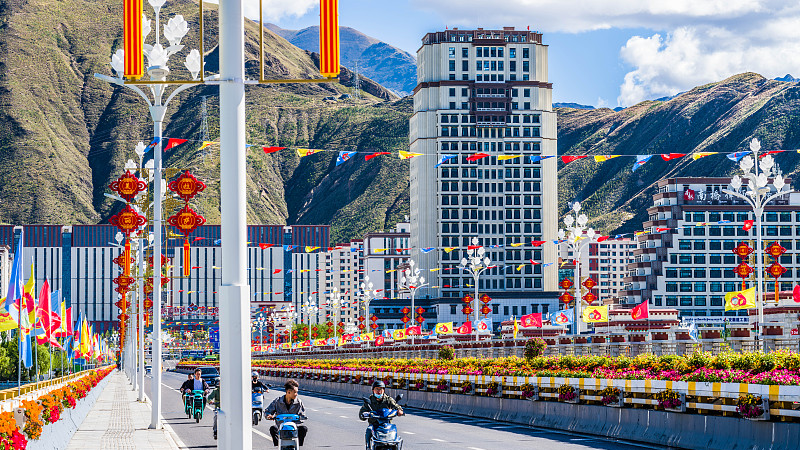 Xizang's Transformation: Exposing Separatist Myths & Modern Triumphs 🌏✨