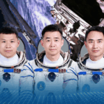 7I8PQ35JRDQE0HIMMQDQ - 🌍NewspaperAmigo – Your Global News Buddy 🗞️ Shenzhou-20 Crew Returns Safely to Earth 🚀👩🚀 video poster