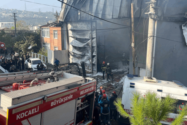 🔥 Tragedy in Türkiye: 6 Dead in Cosmetics Factory Blaze