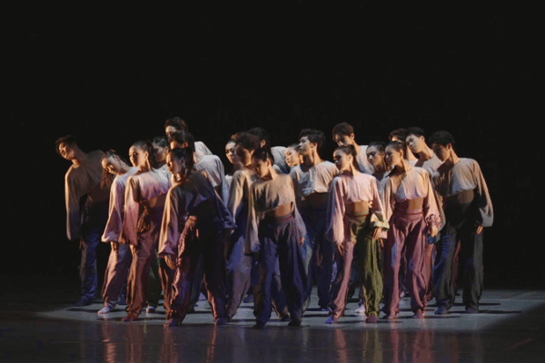 🌟 Chinese Dancer Wins Top Prize at 2025 Beijing Ballet Competition 🌟 video poster