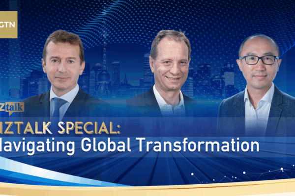 Global Economy Transformed: Tech & Green Shifts in 2025 🌱✈️