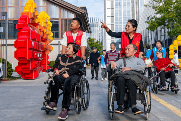 Xi Urges Volunteer Spirit to Fuel China's Rejuvenation Drive 🌟
