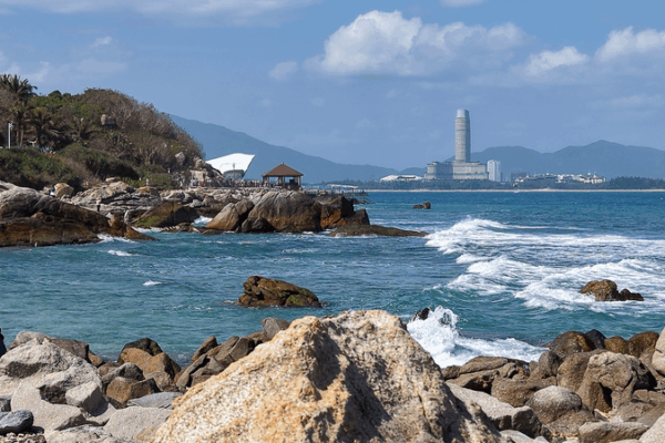 🌊 Hainan’s Wuzhizhou Island Blends Eco-Tourism & Marine Conservation Success 🐠 video poster