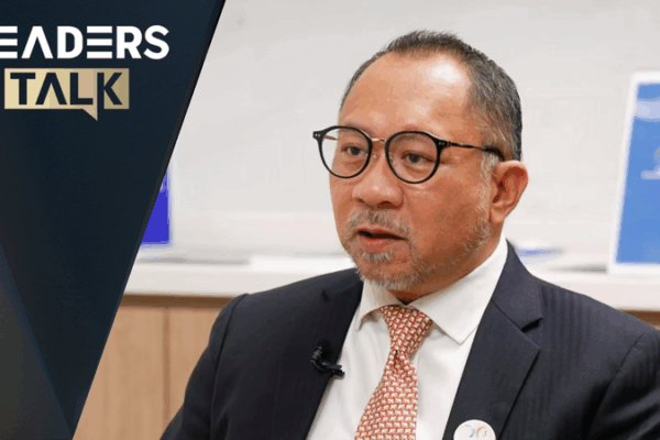 APEC Chief Talks Asia-Pacific Growth & China’s Role 🌏💼 video poster