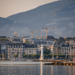 HRO4LQFJZZMVVCK4IQW8 - 🌍NewspaperAmigo – Your Global News Buddy 🗞️ U.S. and Ukraine Set for Geneva Talks on 28-Point Peace Plan 🌍✌️ video poster