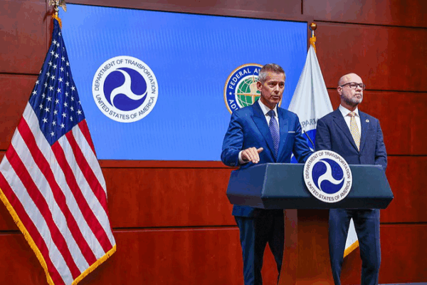 U.S. Air Traffic Slashed Amid Record Gov Shutdown ✈️💼