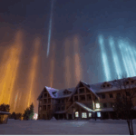 LSDNTUVRO3IB00PYS209 - 🌍NewspaperAmigo – Your Global News Buddy 🗞️ Rare Light Pillars Illuminate China’s Arctic Village 🌌