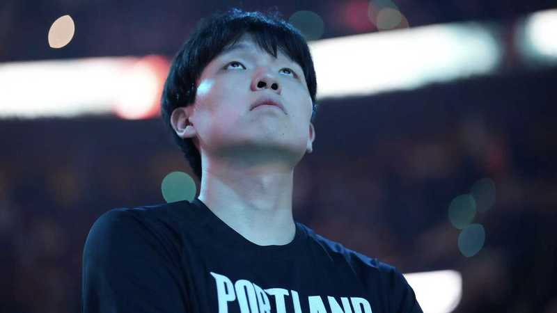 Rookie Wall or Real Trouble? Yang Hansen’s NBA Journey Under Scrutiny in 2025 video poster