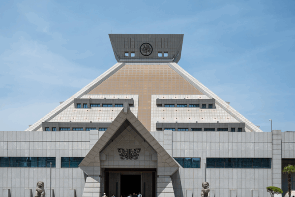 Step into History: Confucius Exhibition Lights Up Zhengzhou 🏛️✨ video poster