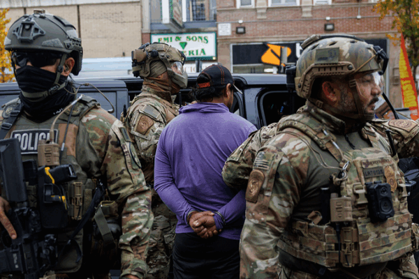 Federal Judge Orders Release of Hundreds in Trump’s 2025 Immigration Crackdown 🚨