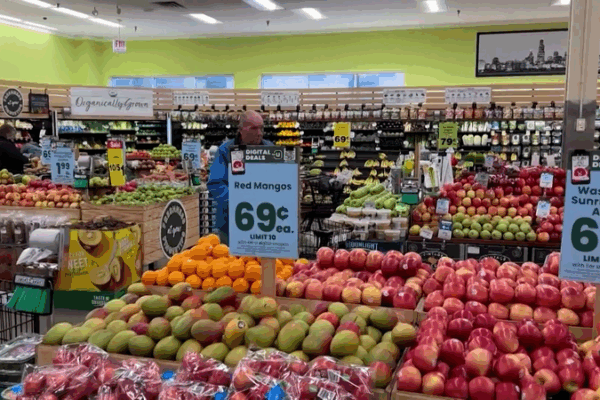 Trump Slashes Grocery Tariffs Ahead of 2025 Thanksgiving 🦃💰 video poster