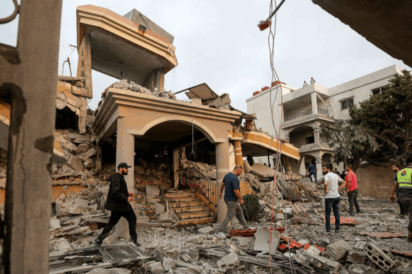 Tensions Flare as Israel Strikes S. Lebanon 🚨