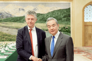 Wang Yi Calls for UK-China Collaboration Amid Global Shifts 🌏🤝