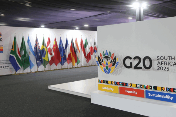 China's Premier Urges Global AI Push & Climate Action at G20 🌐🤖