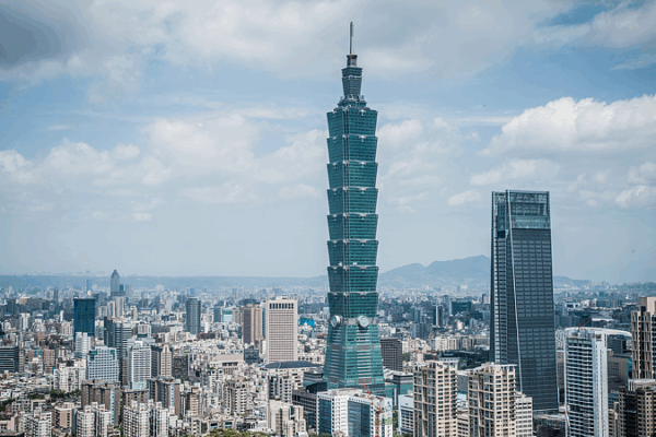 China Condemns Japanese PM's Taiwan Remarks as Tensions Rise 🌏✋