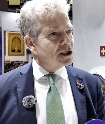 Global Biz Cheers CIIE 2025 as Gateway to China’s Booming Market 🌏🚀 video poster