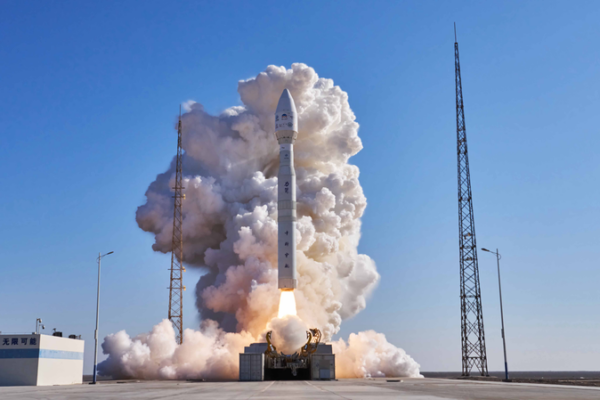 China's Lijian-1 Rocket Launches Nine Satellites into Orbit 🚀