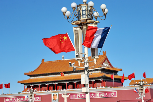 China & France Forge Stronger Ties in Beijing Talks 🌏🤝